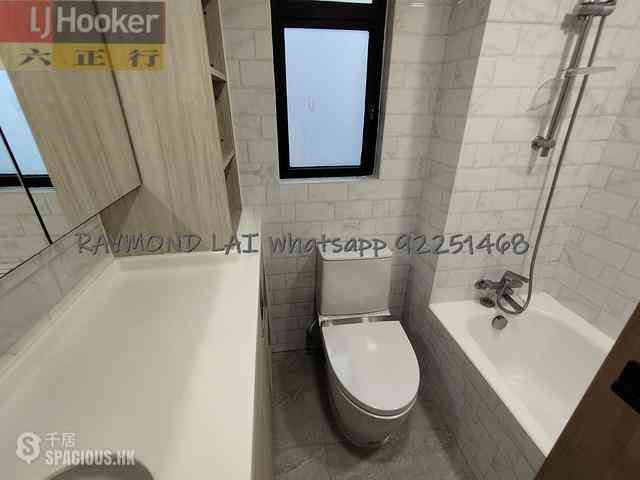 Mid Levels Central - 62B, Robinson Road 07