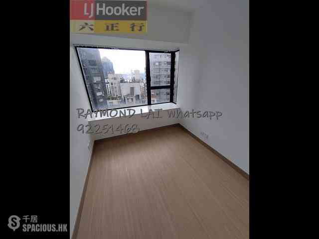 Mid Levels Central - 62B, Robinson Road 08