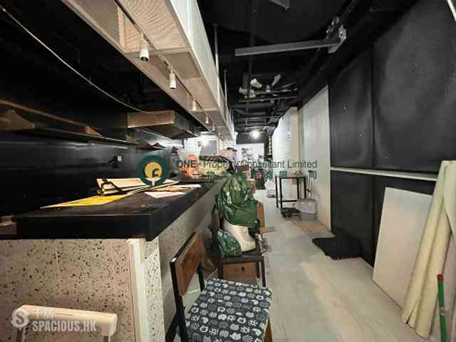 Sheung Wan - Hillier Building 03