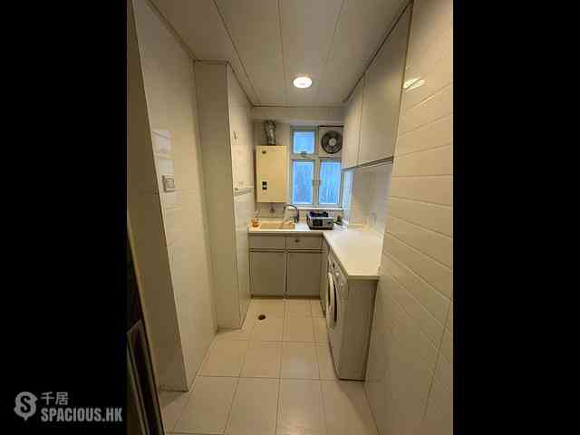 Wan Chai - Tonnochy Towers Block A 12