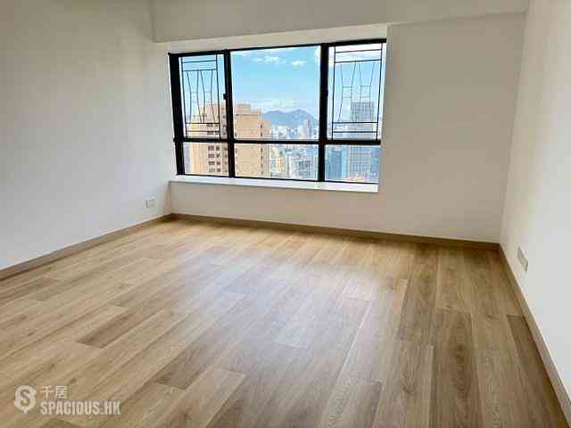 Mid Levels Central - Clovelly Court Block 1 07
