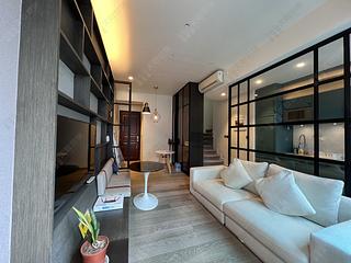 Wan Chai - The Avenue 16