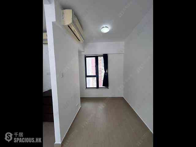 Wan Chai - 112, Johnston Road 02