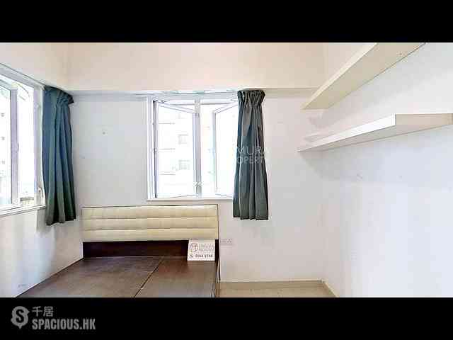 Sai Ying Pun - 81-85, High Street 06