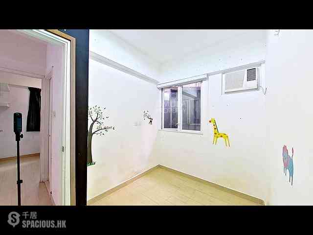 Sai Ying Pun - 81-85, High Street 08