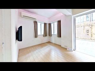 Sai Ying Pun - 81-85, High Street 18