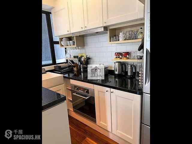 Mid Levels Central - Jadestone Court 04