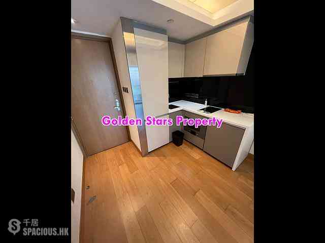 Sai Ying Pun - The Nova 06