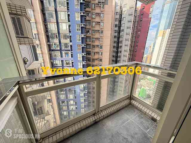 Soho - Centrestage 04