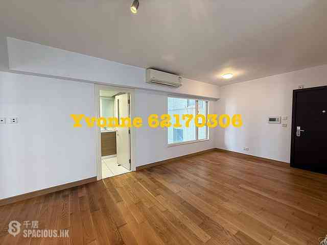 Soho - Centrestage 02