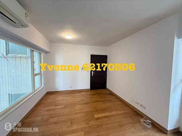 Soho - Centrestage 06