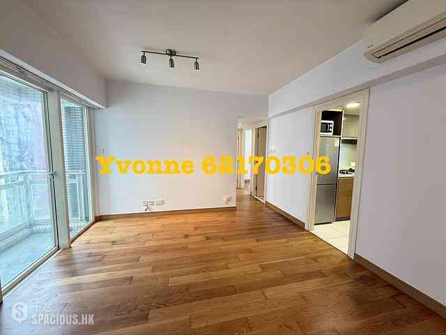 Soho - Centrestage 05