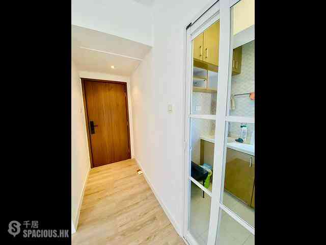 Kennedy Town - Nan Hai Mansion 03
