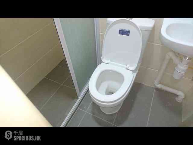 Sai Ying Pun - 291-293, Queen's Road West 03