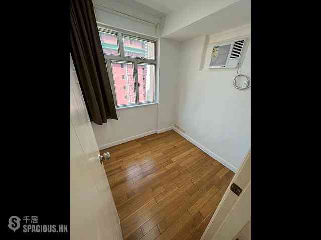 Sai Ying Pun - Cheong King Court 03