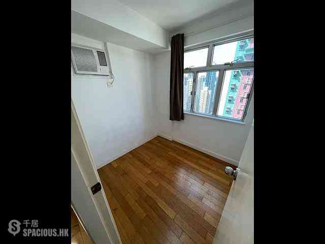 Sai Ying Pun - Cheong King Court 04
