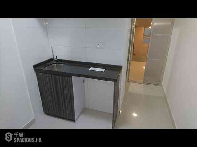 Sai Ying Pun - 291-293, Queen's Road West 04