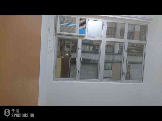 Sai Ying Pun - 291-293, Queen's Road West 06
