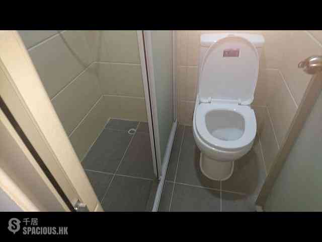 Sai Ying Pun - 291-293, Queen's Road West 08
