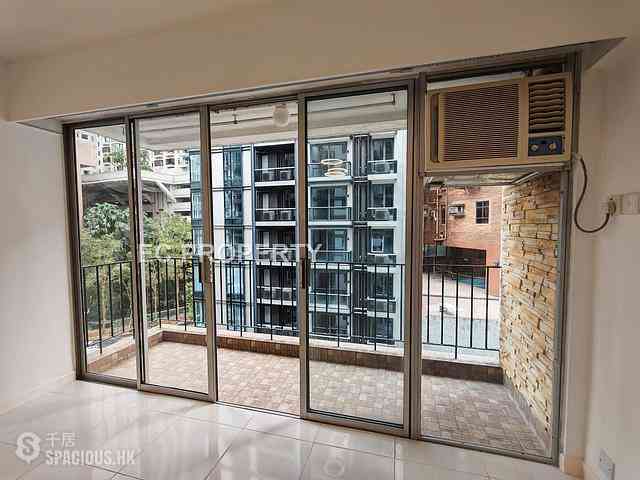 Wan Chai - Phoenix Court 02