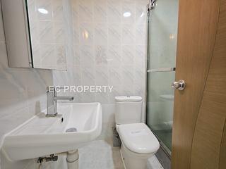 Wan Chai - Phoenix Court 09