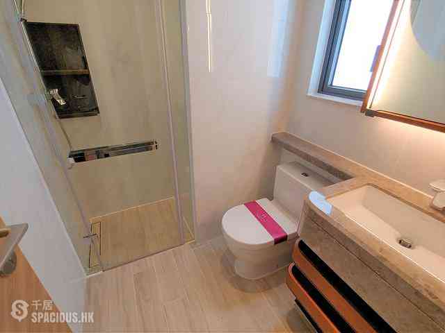 Quarry Bay - Novum East 06