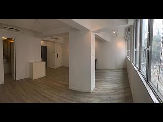 Sai Ying Pun - Sun Luen Building 07