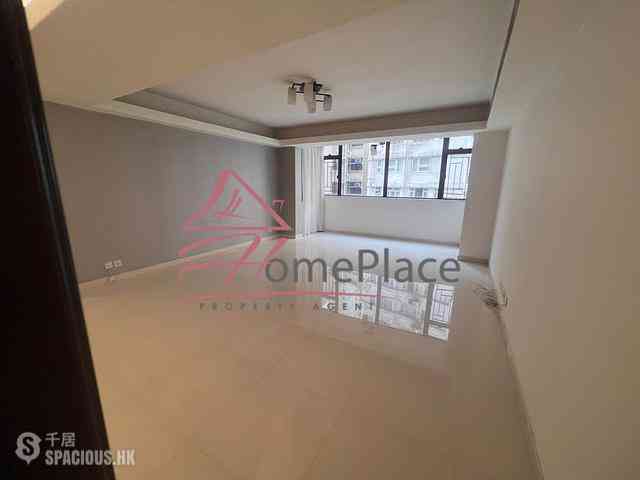 Mid Levels Central - Right Mansion 01