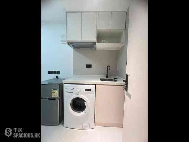 Jordan - Man Yuen Building 01