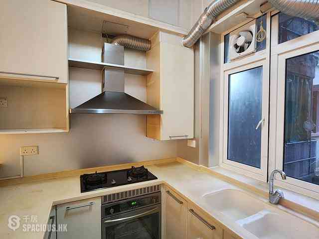 Braemar Hill - 42-60, Tin Hau Temple Road 03