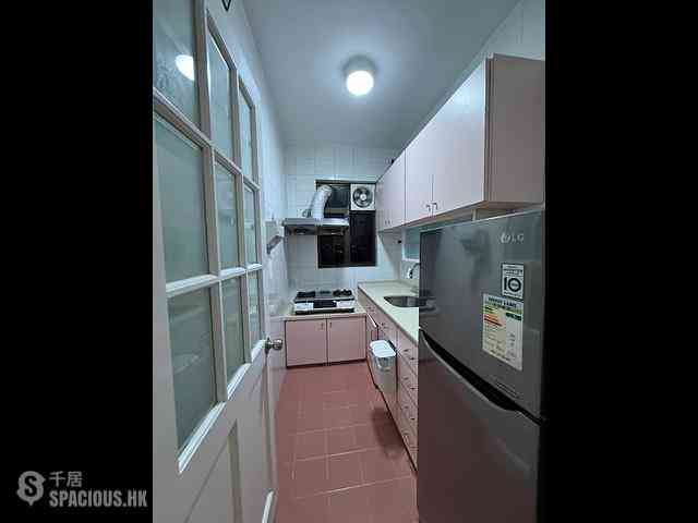 Tai Hang - Tai Hang Terrace Block B 06