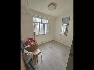 Quarry Bay - Nan Fung Sun Chuen Block 4 08