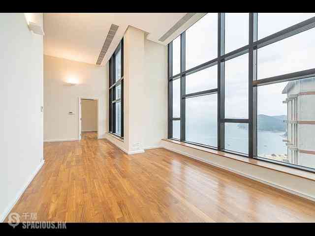 Repulse Bay - Helene Tower 01