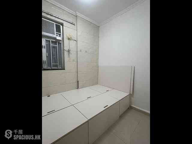 Jordan - Man Yuen Building 05