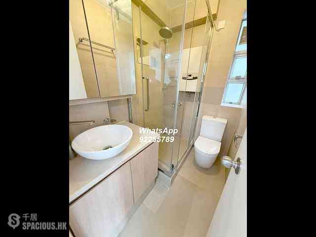 Mid Levels Central - Midland Court 04