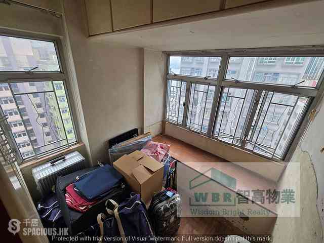 Sai Ying Pun - Hoi Sing Building 04