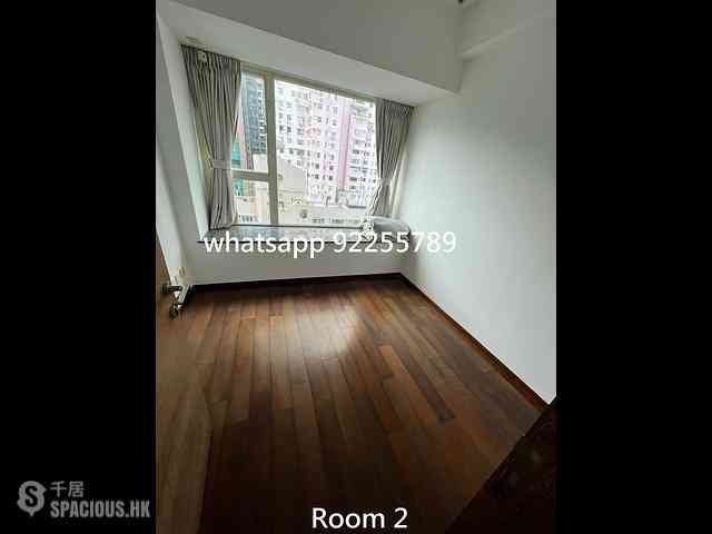 Soho - Centrestage 06