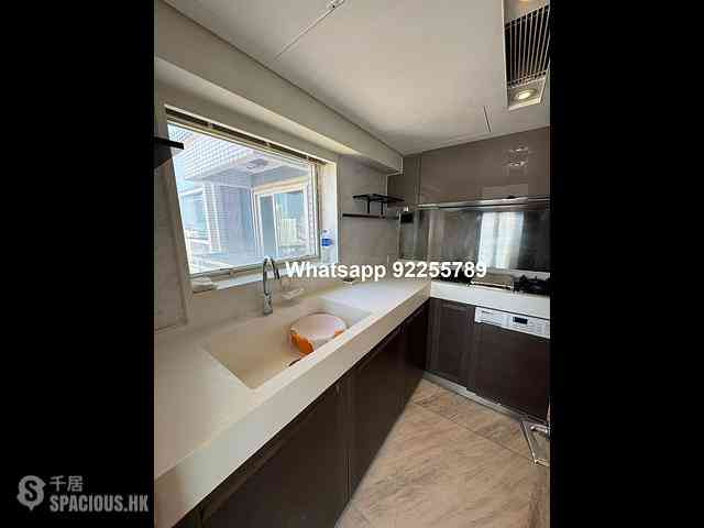 Soho - Centrestage 11