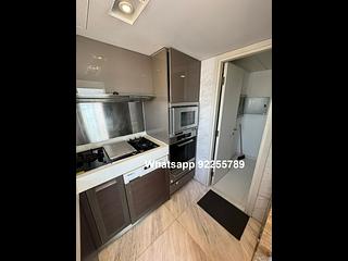 Soho - Centrestage 12