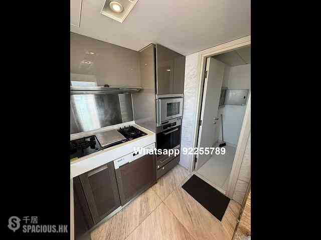 Soho - Centrestage 12