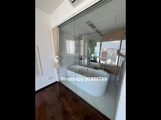 Soho - Centrestage 27