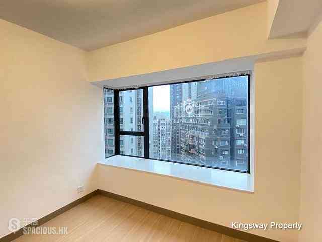 Mid Levels Central - 62B, Robinson Road 02
