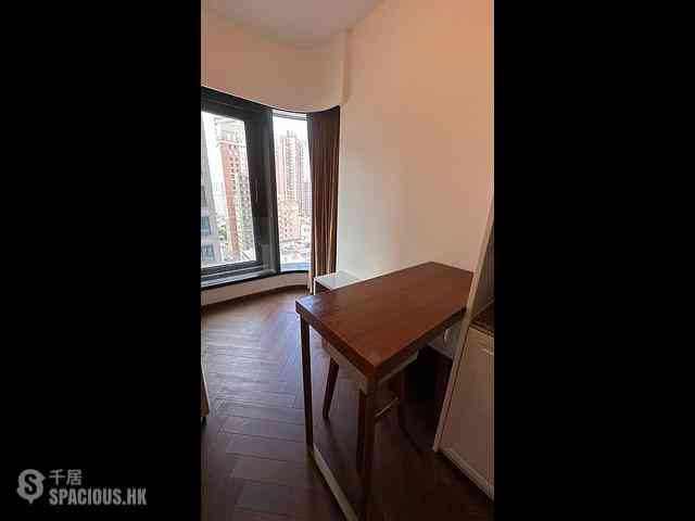 Shek Tong Tsui - One South Lane 04