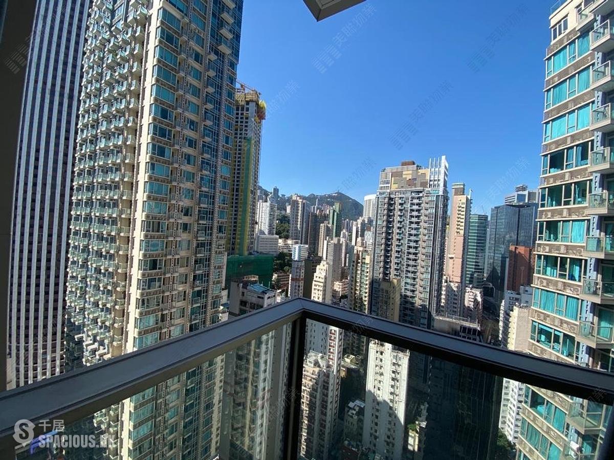 Wan Chai - The Avenue Phase 2 01