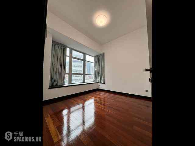 Wan Chai - J Residence 04