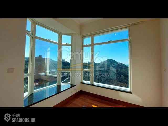 山頂 - The Mount Austin 01