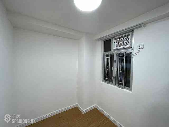 Sai Ying Pun - Tak May House 05