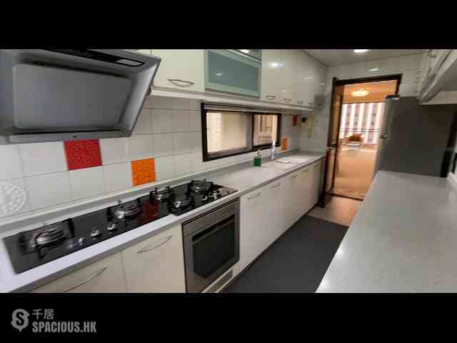 Mid Levels East - Amber Garden 11