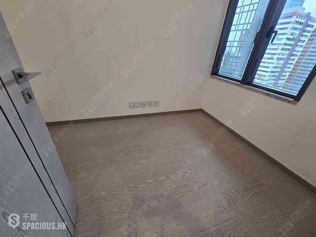 Wong Chuk Hang - The Southside Phase 3B Blue Coast 04
