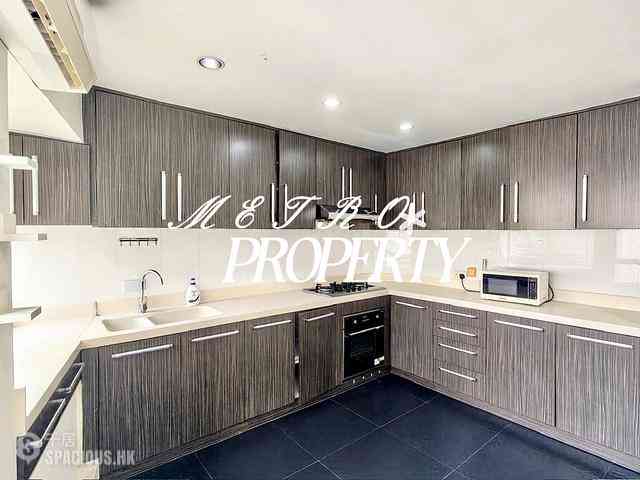 Mid Levels Central - Birchwood Place 02